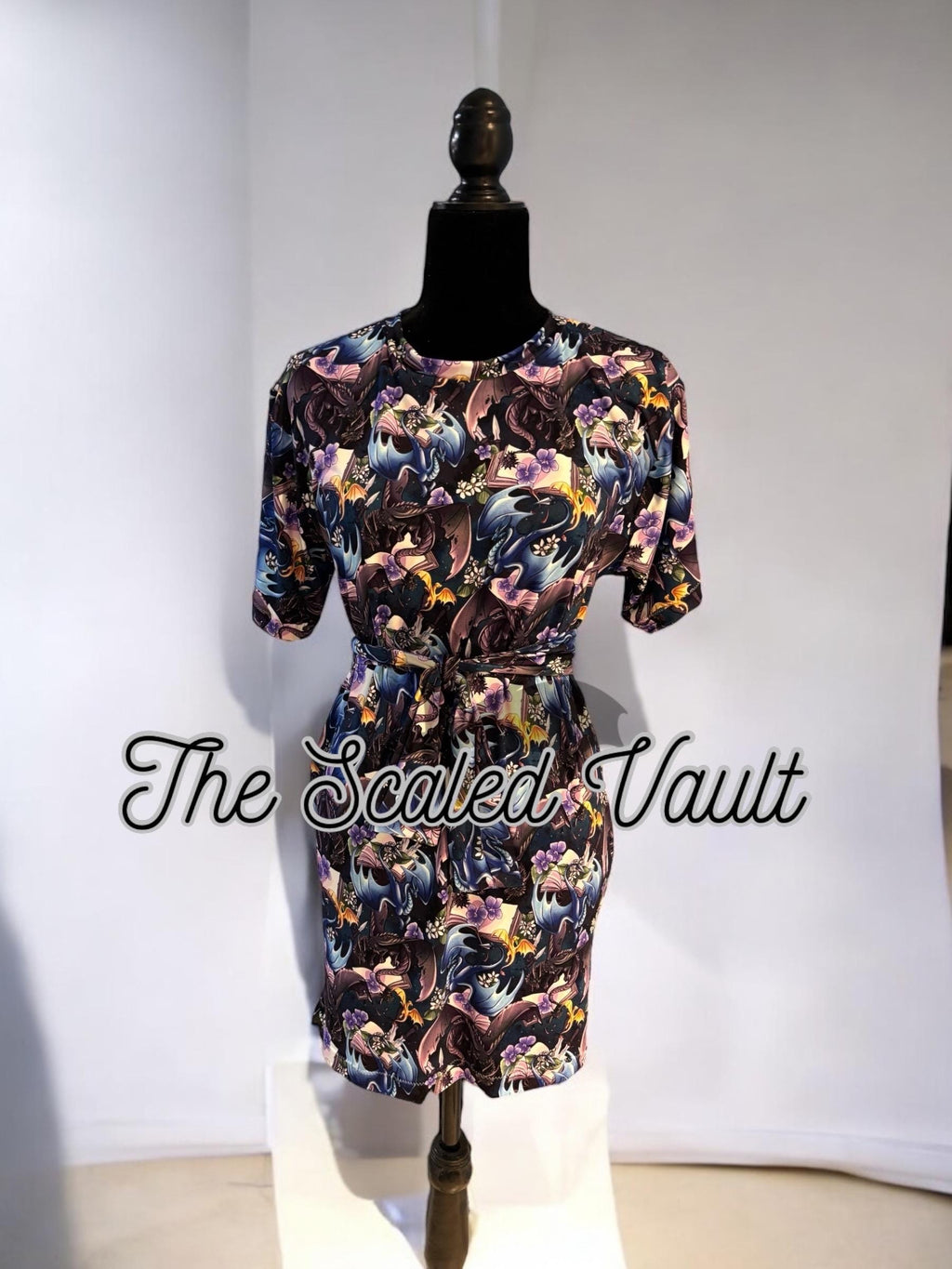 Dragon Women’s Dress size small