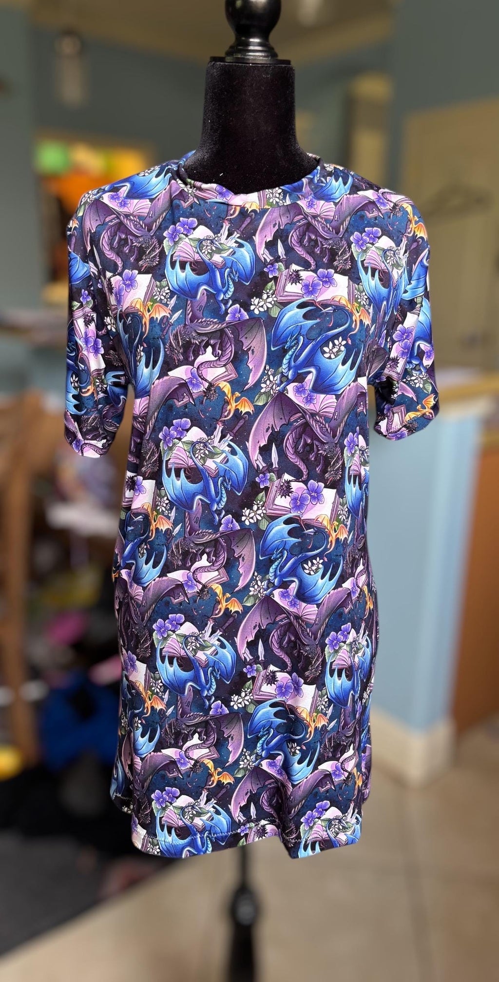 Dragon Women’s Dress size small