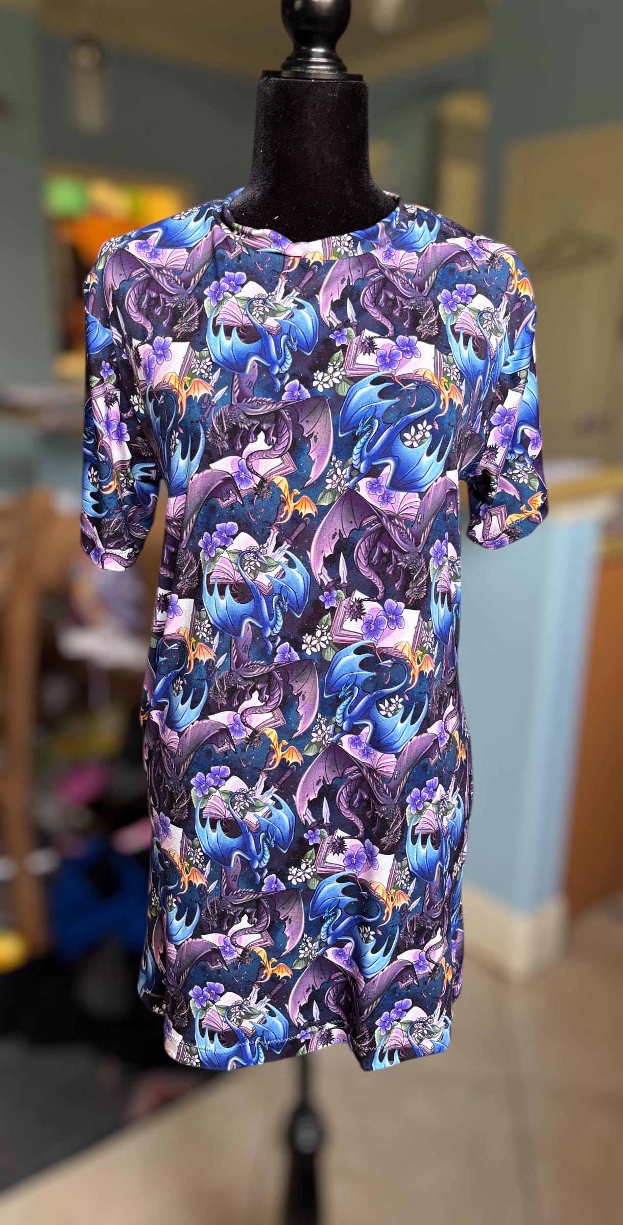 Dragon Women’s Dress size small