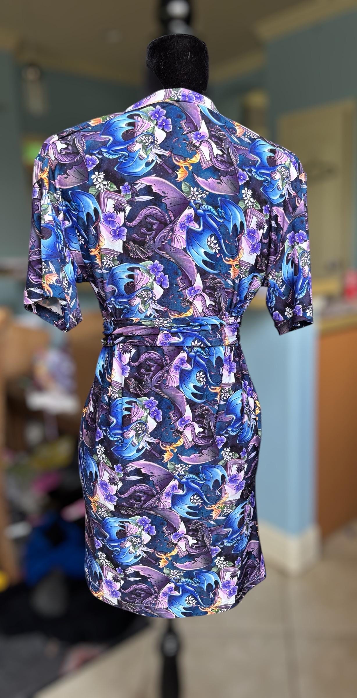 Dragon Women’s Dress size small