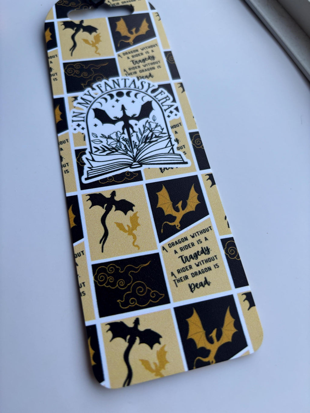Fantasy Romance Themed Bookmark dragon without rider